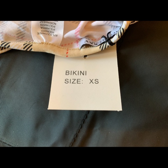 Bikini Bottom - Picture 4 of 6